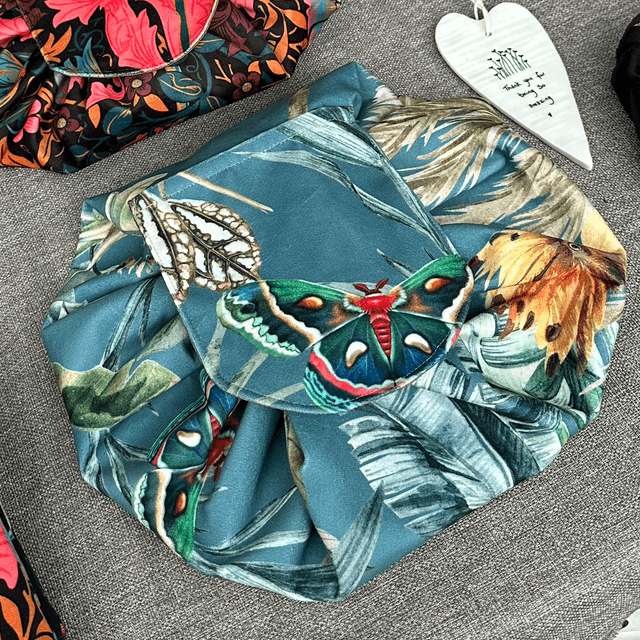 Handmade "Treasures of the forest" folding make up bag